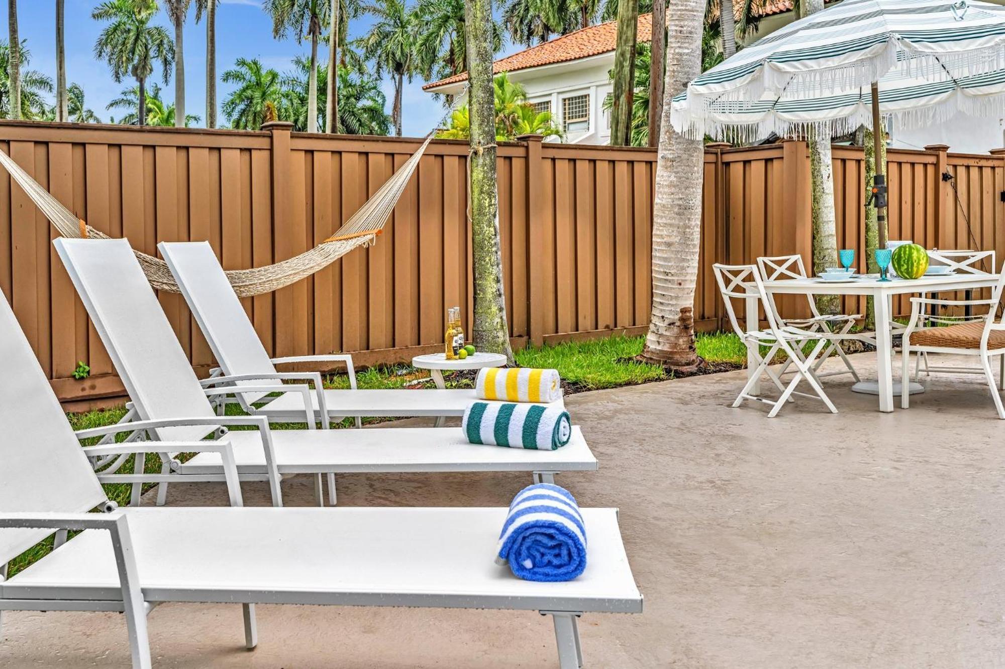 Tropical Oasis With Pool 10 Mins Airport & 5 Mins Beach 할리우드 외부 사진